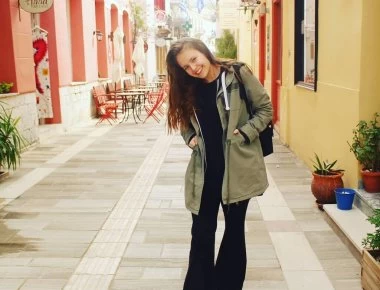 17 ετών και κούκλα η κόρη του Απόστολου Γκλέτσου